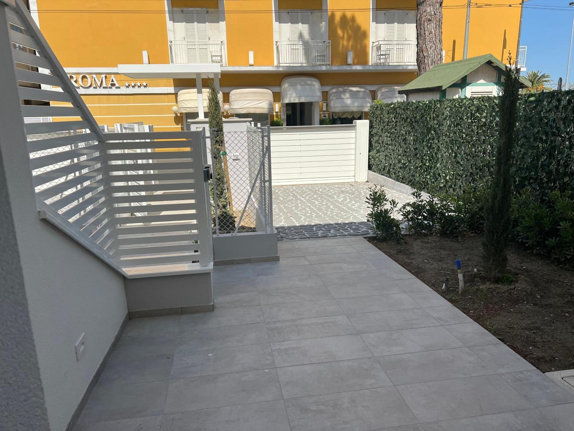 The Twins 1 Luxury Ceccarini - Lungomare Parcheggio Privato Villa Riccione