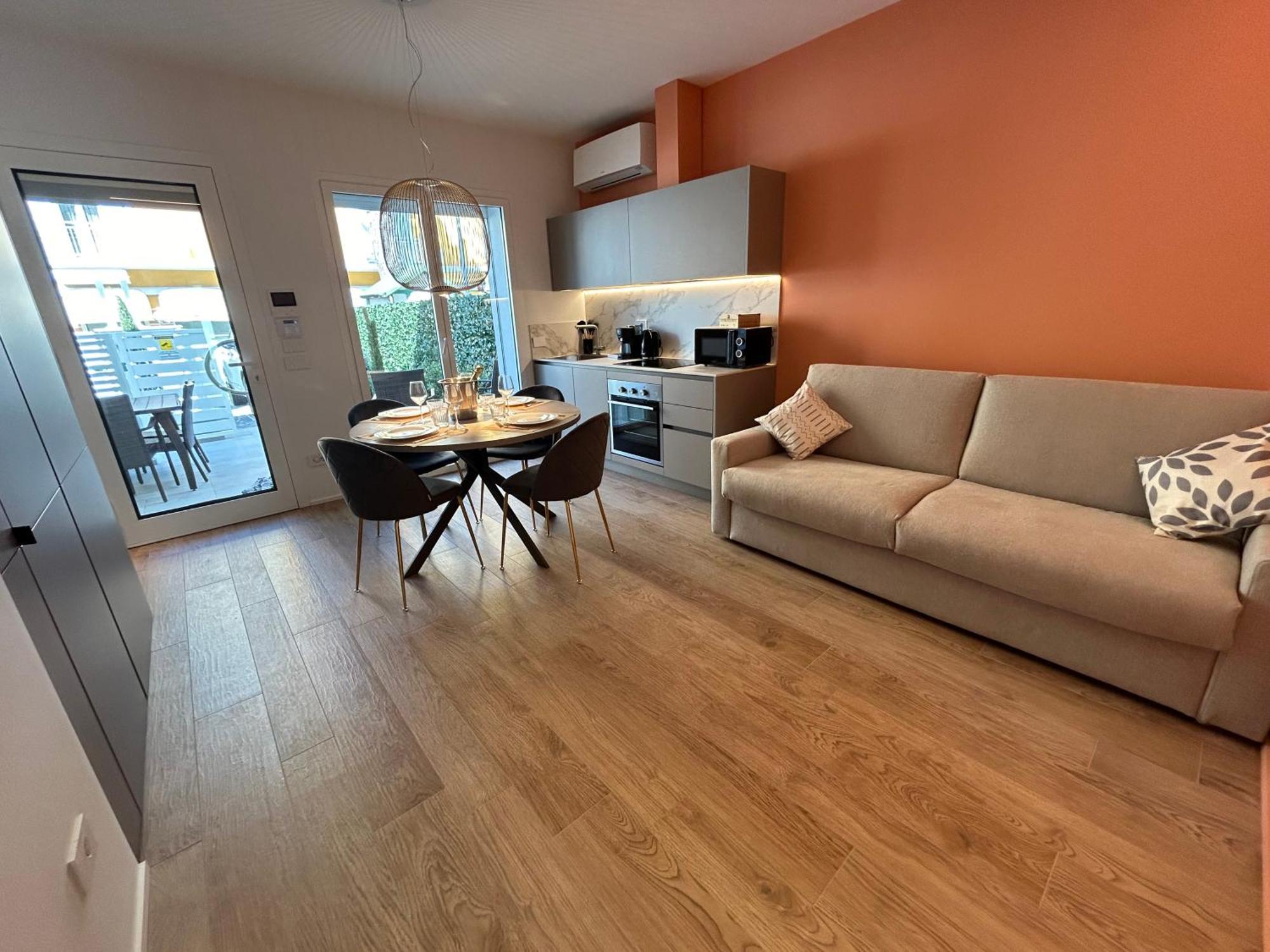 Villa The Twins 1 Luxury Ceccarini - Lungomare Parcheggio Privato
