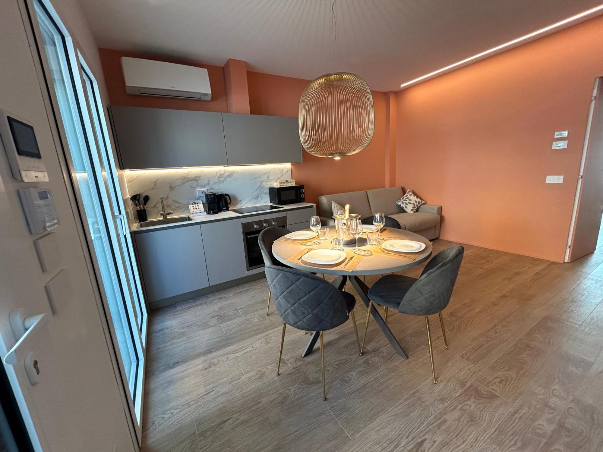 The Twins 1 Luxury Ceccarini - Lungomare Parcheggio Privato Villa *