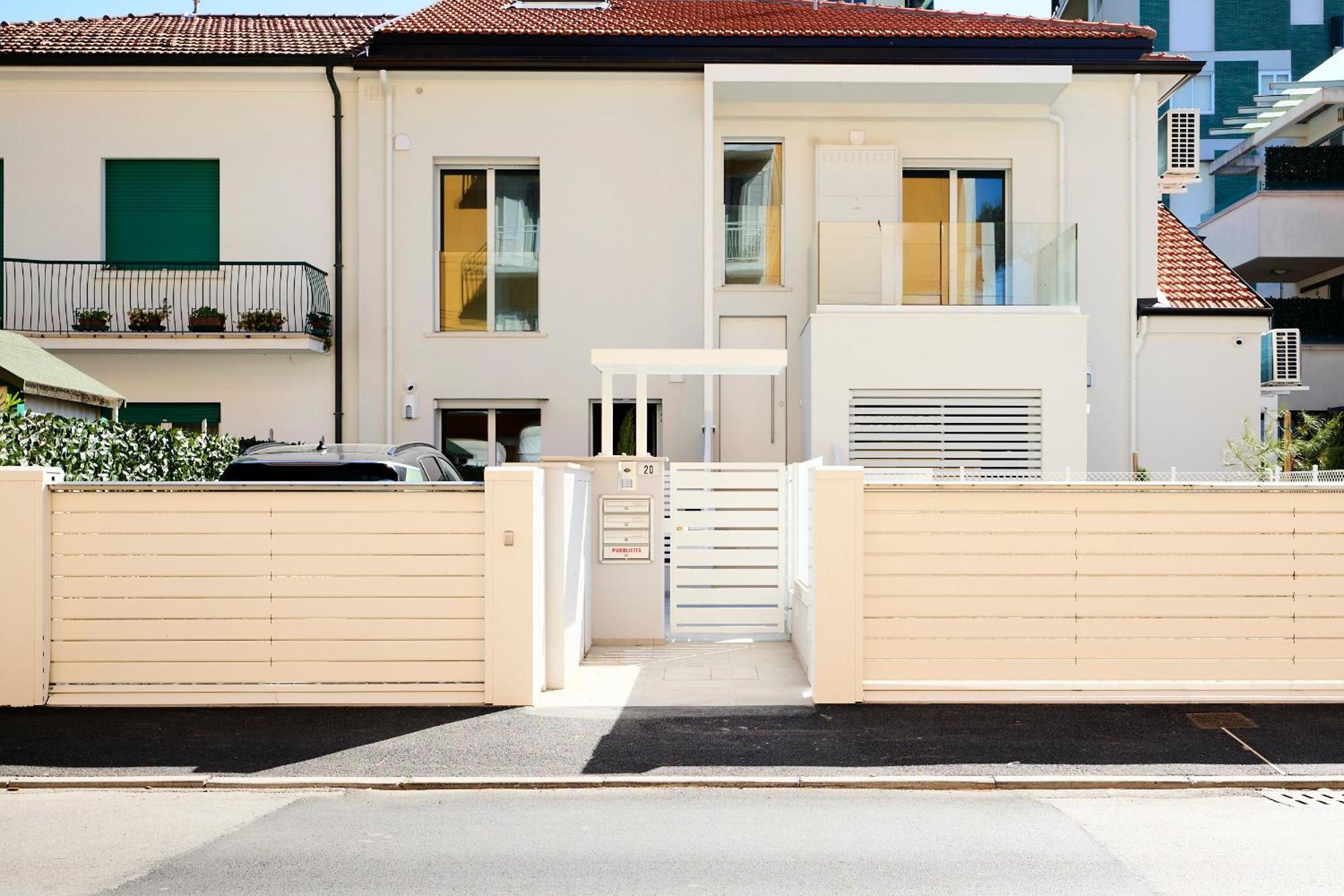 The Twins 1 Luxury Ceccarini - Lungomare Parcheggio Privato * Riccione
